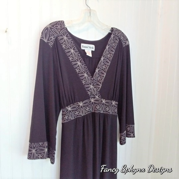 Ronnie Nicole Size 14 Black & White Dress - Picture 2 of 5